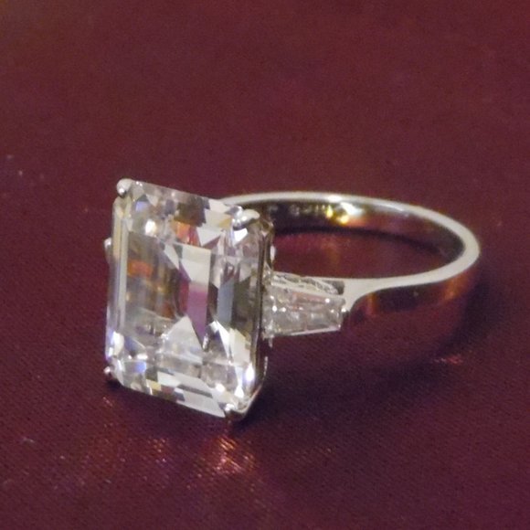 Radiance by Absolute Sterling Silver 8.50ct Emerald-Cut Engagement Size 9 - Picture 4 of 7